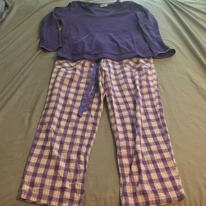 Lady’s Flannel PJ’s